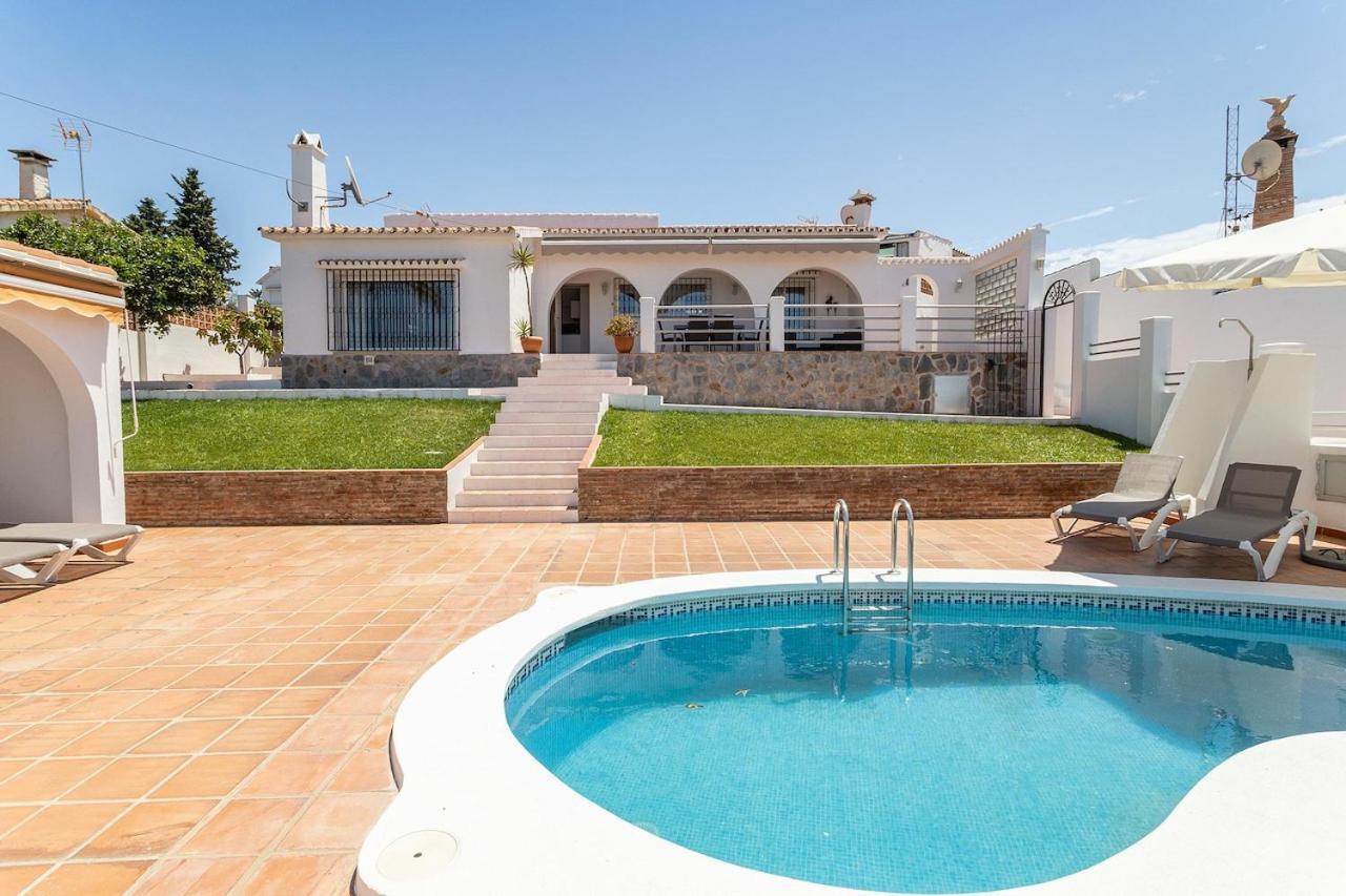 Вилла Casa Vistas Axarquia Велес Экстерьер фото